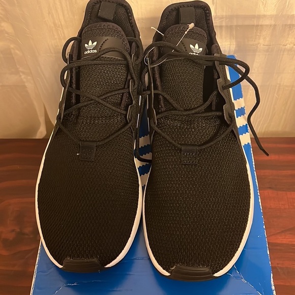 adidas Other - Adidas classic sneakers NWT